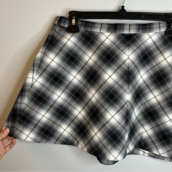 Urban Outfitters Silence + Noise Maxwell Blue Plaid A-Line Mini Skirt Size 10 - Picture 6 of 15
